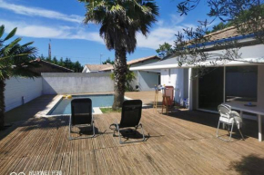 Grande villa rénovée, proche des plages